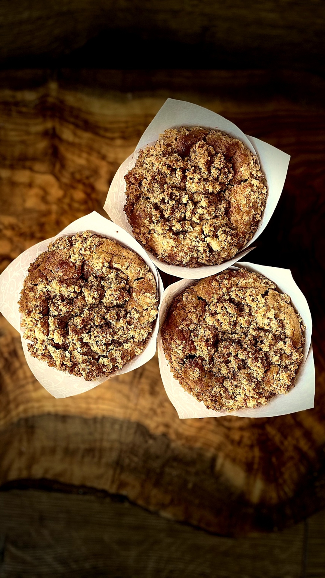 Crunchy Apple Muffins